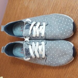 Bob's polka dot canvas lace up shoes sneakers memory foam size 9 women's